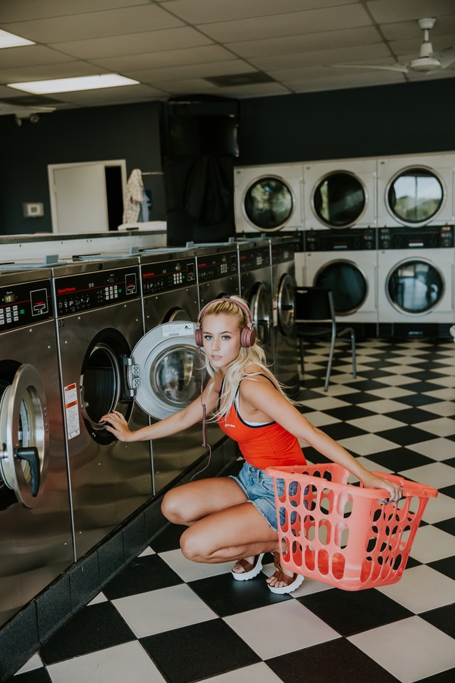 laundromat near my location